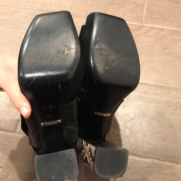 Roberto Cavalli like new platform sandal heel - Picture 5 of 7